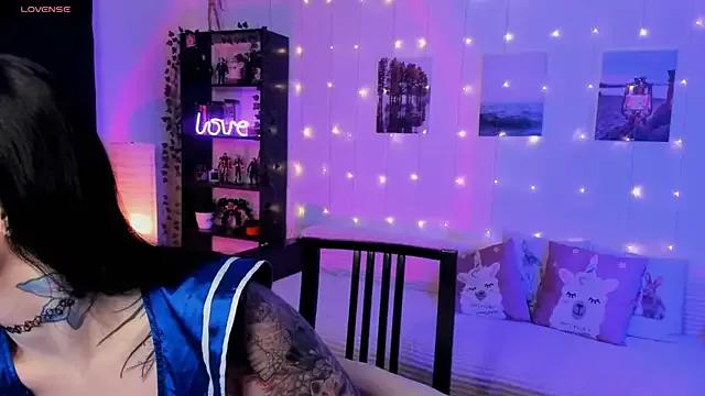 Magic_Allie from StripChat is Freechat