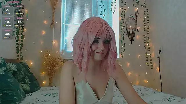 MagicPink from StripChat is Freechat