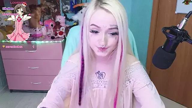 Girls: discover live performances with matured cam models, from teasing to fixations, in a variety of stunning live sex cams.