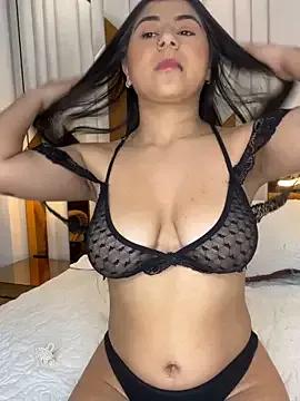 Girls: discover live performances with matured cam models, from teasing to fixations, in a variety of stunning live sex cams.