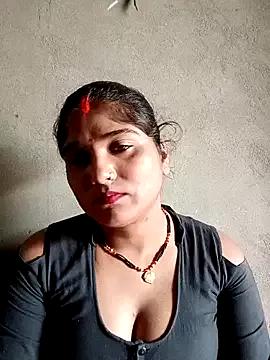 Maria33 from StripChat is Freechat