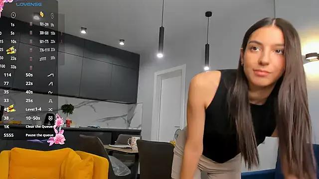 Girls: discover live performances with matured cam models, from teasing to fixations, in a variety of stunning live sex cams.