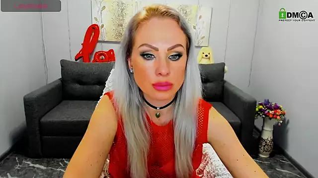 Girls: discover live performances with matured cam models, from teasing to fixations, in a variety of stunning live sex cams.