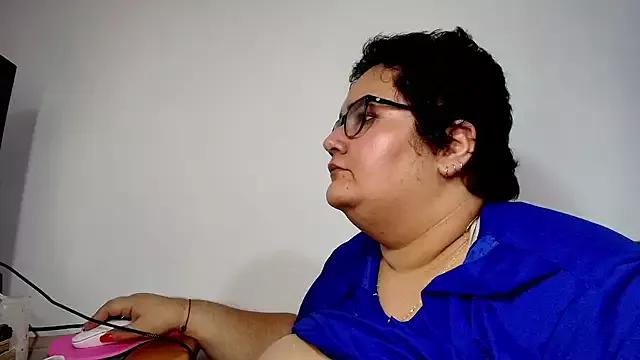 mariana_cooper02 from StripChat is Freechat