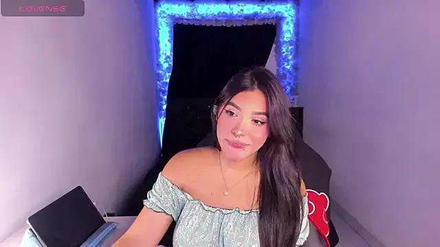 Girls: discover live performances with matured cam models, from teasing to fixations, in a variety of stunning live sex cams.