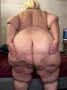 Girls: discover live performances with matured cam models, from teasing to fixations, in a variety of stunning live sex cams.