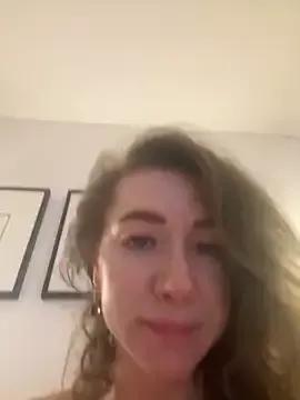 MarinaDiva11_74 from StripChat is Freechat