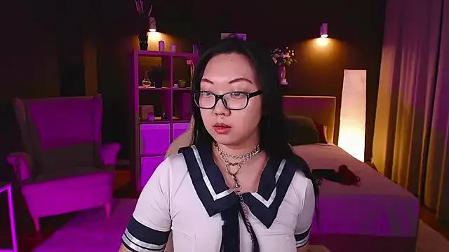 Girls: discover live performances with matured cam models, from teasing to fixations, in a variety of stunning live sex cams.