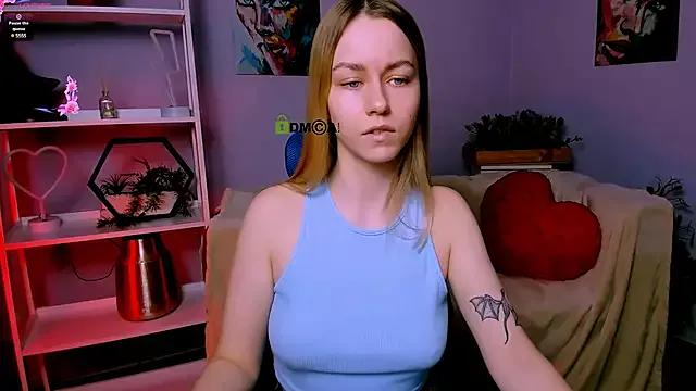 Girls: discover live performances with matured cam models, from teasing to fixations, in a variety of stunning live sex cams.