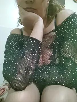 Girls: discover live performances with matured cam models, from teasing to fixations, in a variety of stunning live sex cams.