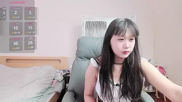 Girls: discover live performances with matured cam models, from teasing to fixations, in a variety of stunning live sex cams.