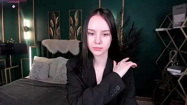 MarySparkle from StripChat is Freechat