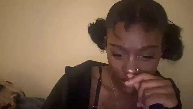 Girls: discover live performances with matured cam models, from teasing to fixations, in a variety of stunning live sex cams.