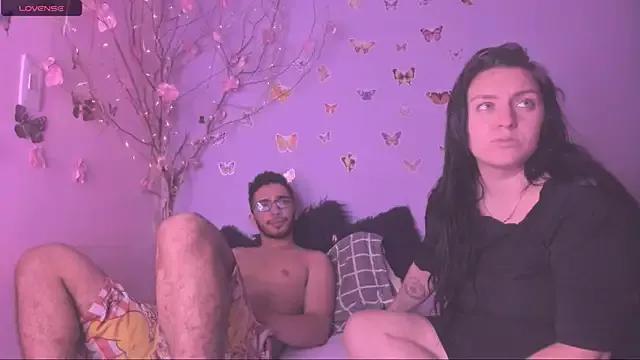Girls: discover live performances with matured cam models, from teasing to fixations, in a variety of stunning live sex cams.