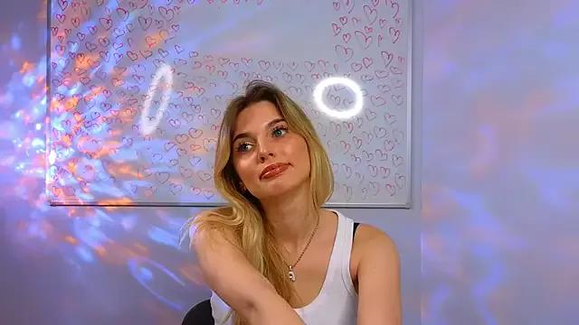 Girls: discover live performances with matured cam models, from teasing to fixations, in a variety of stunning live sex cams.