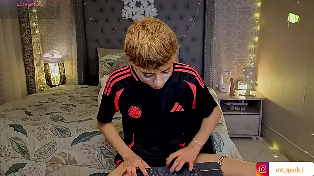 Matty_Sparkk on StripChat