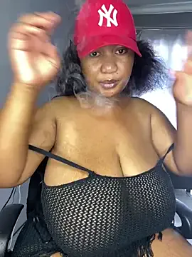 MayaPassion on StripChat