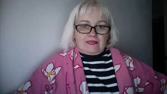 Mayya4321 on StripChat