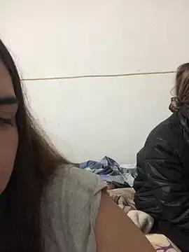 Girls: discover live performances with matured cam models, from teasing to fixations, in a variety of stunning live sex cams.