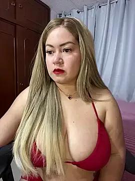 Melissa_Bianco from StripChat is Freechat