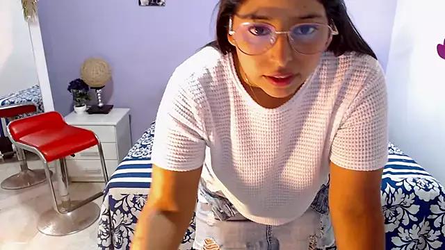 melissa_stone11 from StripChat is Freechat