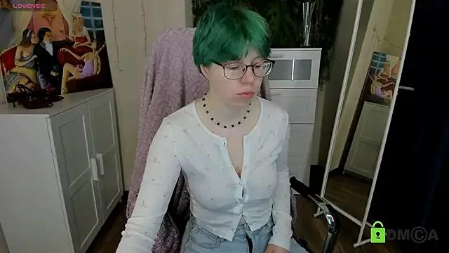 Girls: discover live performances with matured cam models, from teasing to fixations, in a variety of stunning live sex cams.