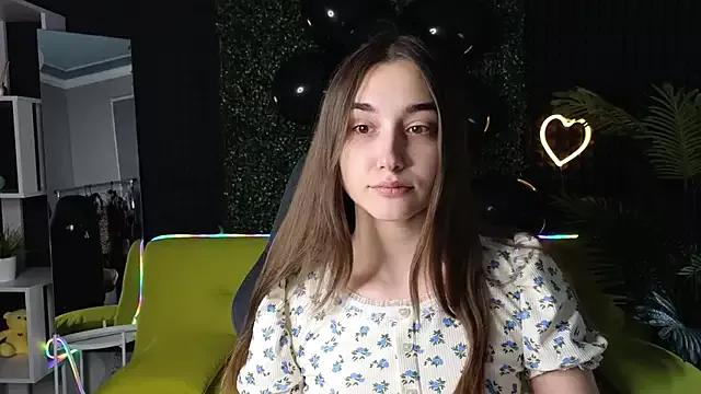 MelissaPristine from StripChat is Freechat
