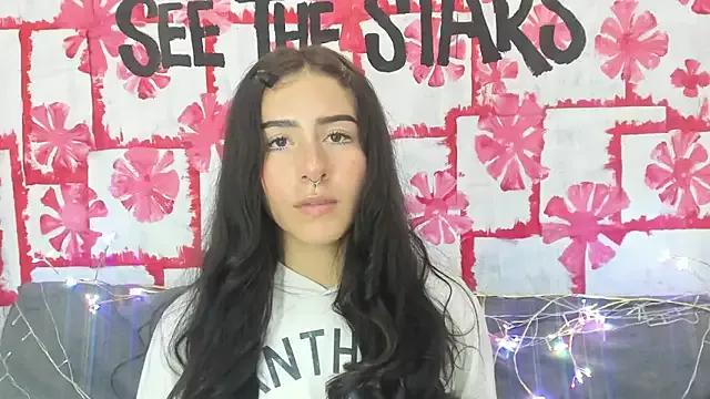 Girls: discover live performances with matured cam models, from teasing to fixations, in a variety of stunning live sex cams.