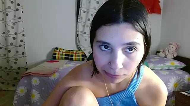 Girls: discover live performances with matured cam models, from teasing to fixations, in a variety of stunning live sex cams.