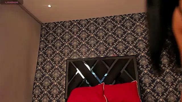 mia_ebony25 from StripChat is Freechat