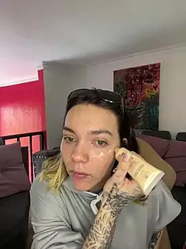 miacooper01 from StripChat is Freechat