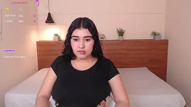 Girls: discover live performances with matured cam models, from teasing to fixations, in a variety of stunning live sex cams.
