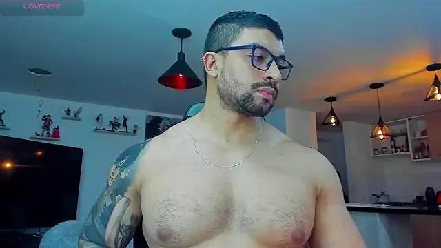 Girls: discover live performances with matured cam models, from teasing to fixations, in a variety of stunning live sex cams.