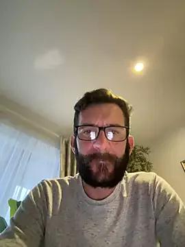 Michel_huge from StripChat is Freechat