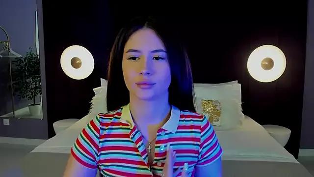 milaleoneli from StripChat is Freechat