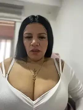 Girls: discover live performances with matured cam models, from teasing to fixations, in a variety of stunning live sex cams.