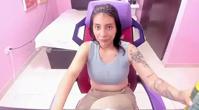 Girls: discover live performances with matured cam models, from teasing to fixations, in a variety of stunning live sex cams.