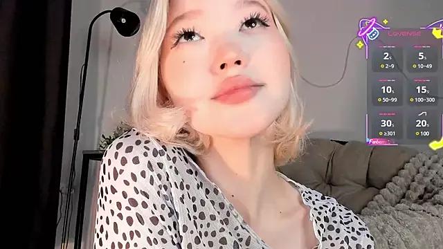 milli_sun_ from StripChat