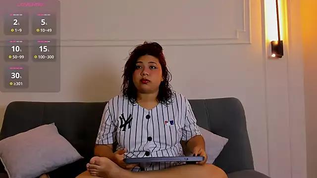 Girls: discover live performances with matured cam models, from teasing to fixations, in a variety of stunning live sex cams.