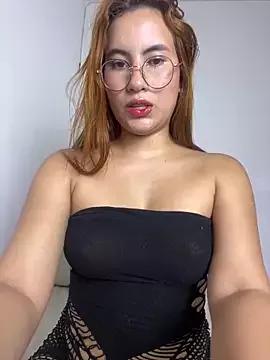 Mimilove30 from StripChat