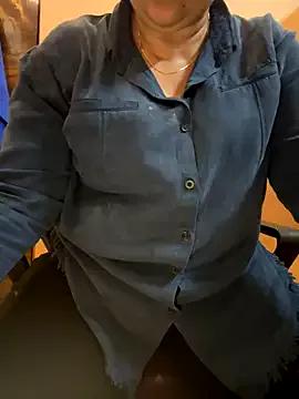 MINI_CHOPRA_ from StripChat