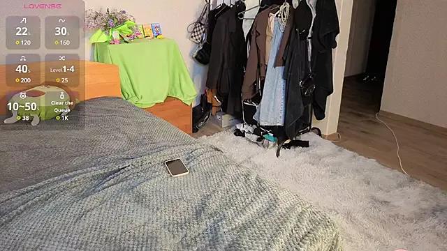 Mini_Lady1 from StripChat