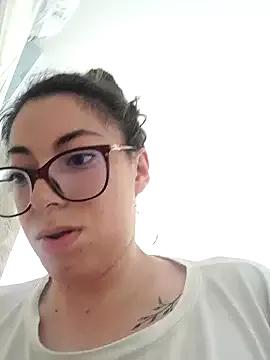 Girls: discover live performances with matured cam models, from teasing to fixations, in a variety of stunning live sex cams.