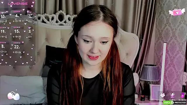 Girls: discover live performances with matured cam models, from teasing to fixations, in a variety of stunning live sex cams.