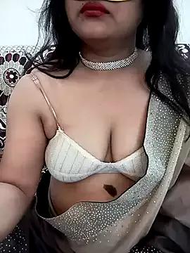 Miss-Jenny from StripChat