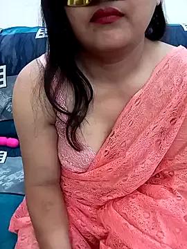 Miss-Jenny from StripChat