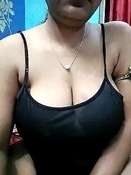 Girls: discover live performances with matured cam models, from teasing to fixations, in a variety of stunning live sex cams.