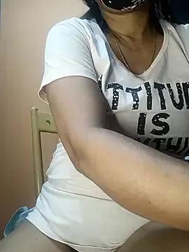 Girls: discover live performances with matured cam models, from teasing to fixations, in a variety of stunning live sex cams.