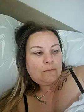 Miss-ShelbyXX from StripChat is Freechat