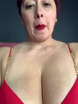 Girls: discover live performances with matured cam models, from teasing to fixations, in a variety of stunning live sex cams.